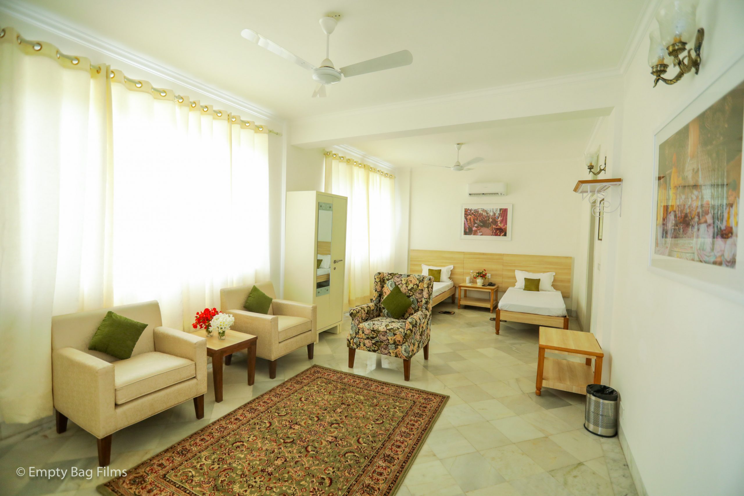 STUDIO-ROOM-1-scaled