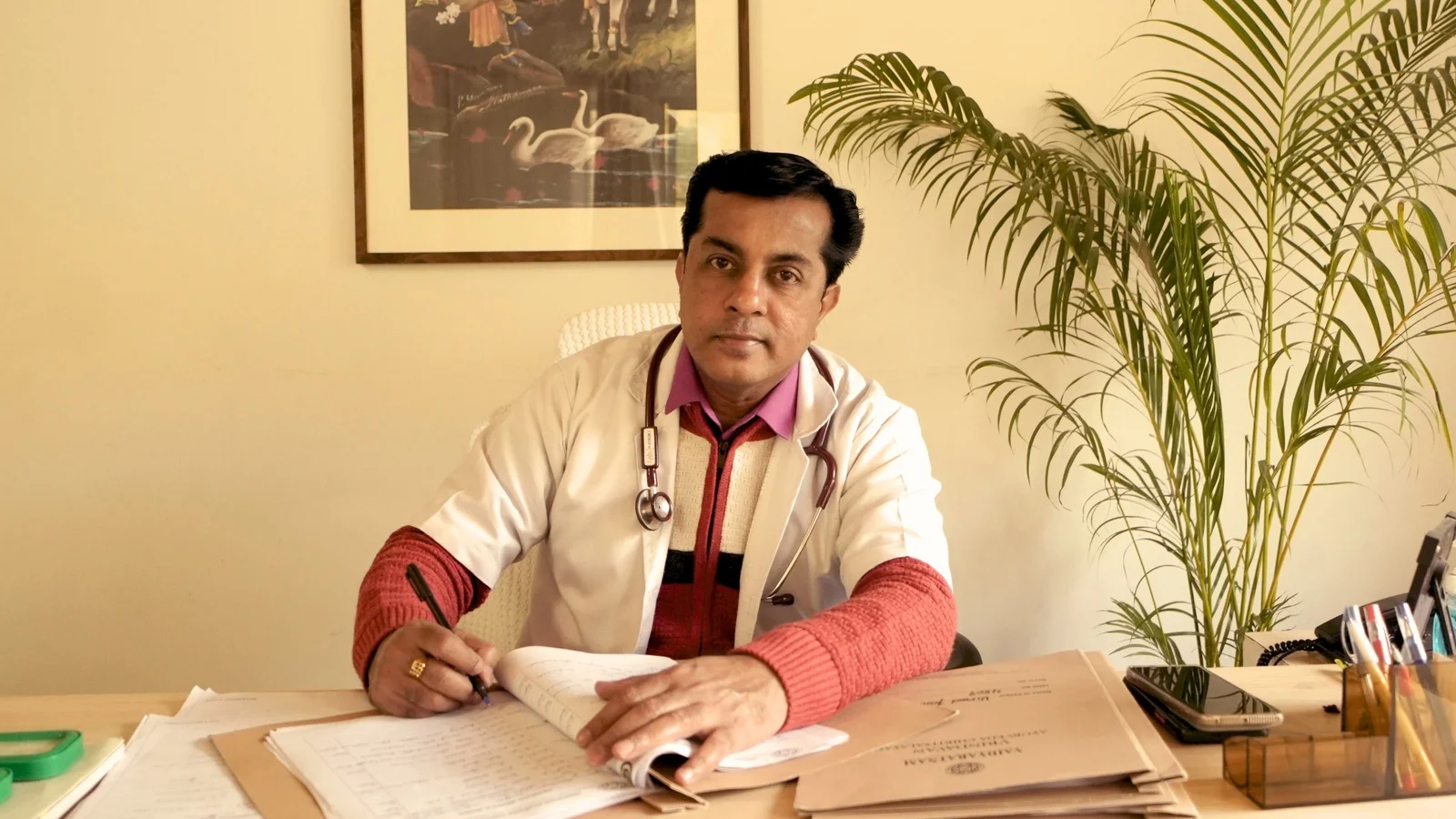 Dr-VM-Gopal-Menon-BAMS